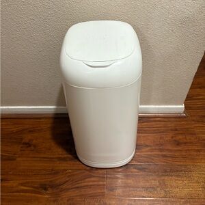 Diaper Genie